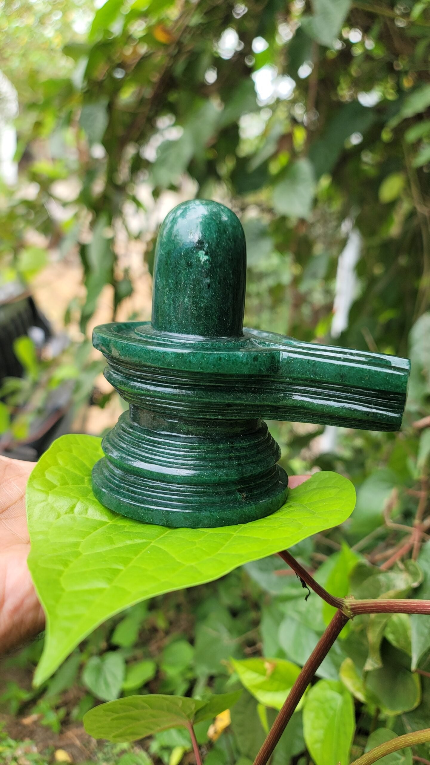 Green Jade unique design (780grm)