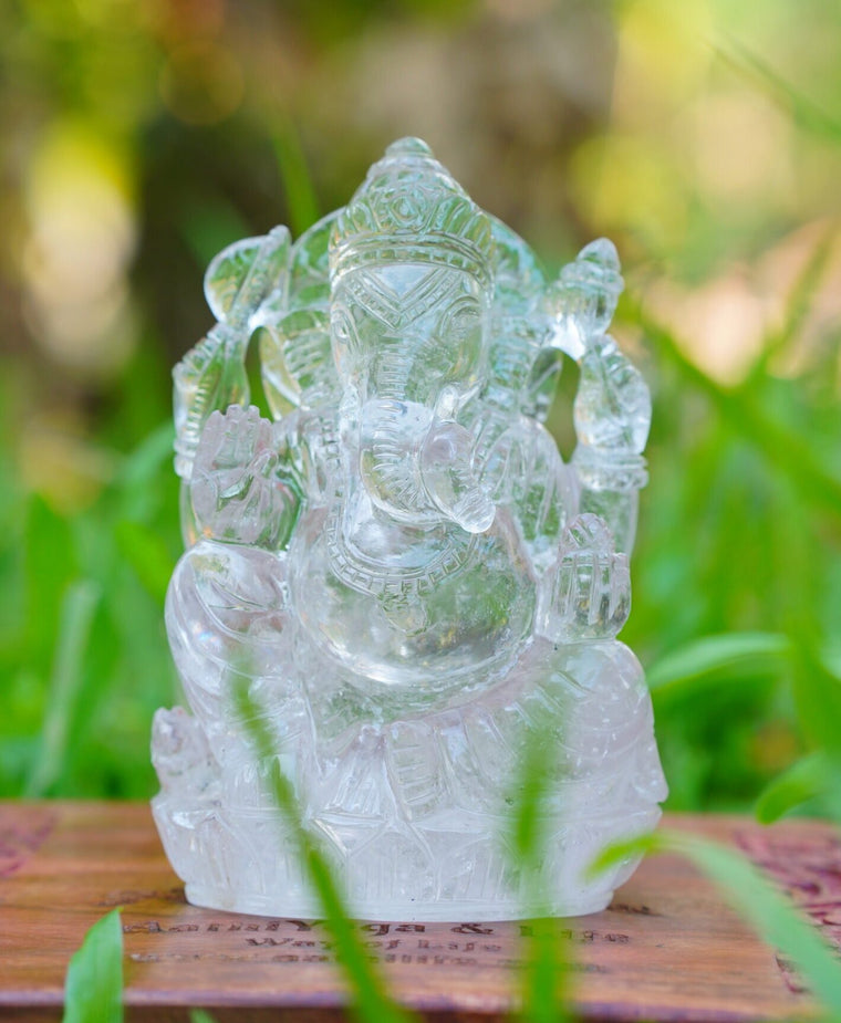Premium Spatika Ganesh Statue-1.22kg(type B)