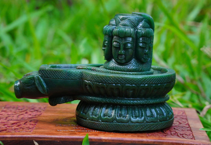 Green Jade Panchamukhi Shivalinga statue-3.44kg(6inch)