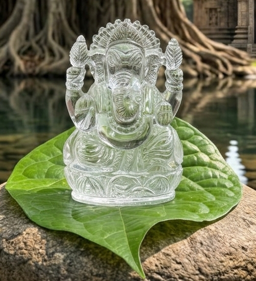 Premium Spatika Ganesha Statue(165gram)-3inch
