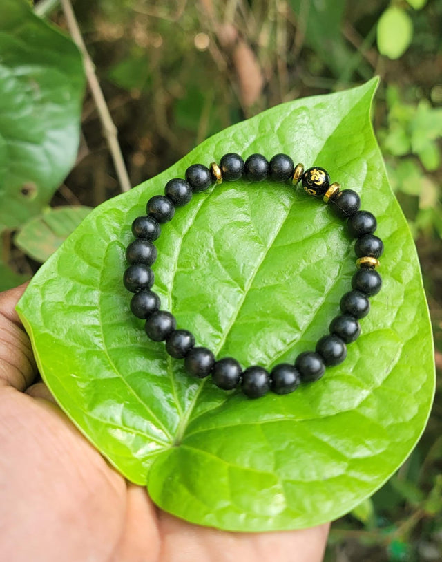 Karungali with Om Bracelet-8mm