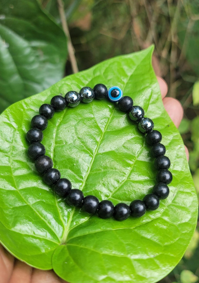 Karungali & Hematite Bracelet with Evil Eye-8mm