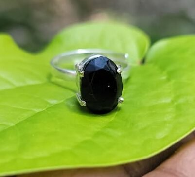 Black Onyx Gem Ring (free size)