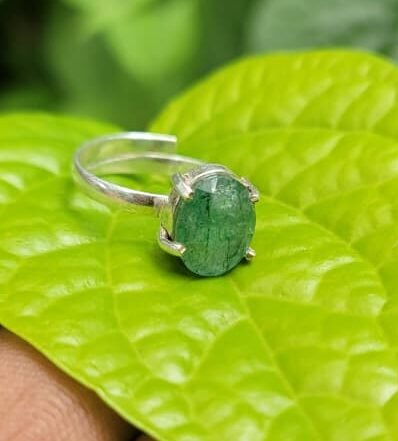 Green Strawberry Gem Ring (free size)