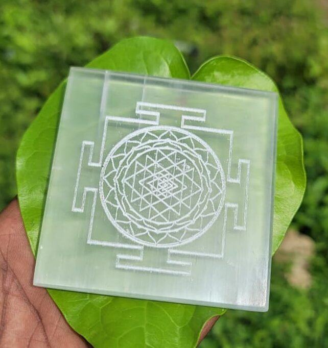 Selenite Crystal plate with Shri Yantra (square plate)