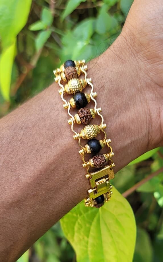 Karungali and Rudraksha with Golden Beads Bracelet