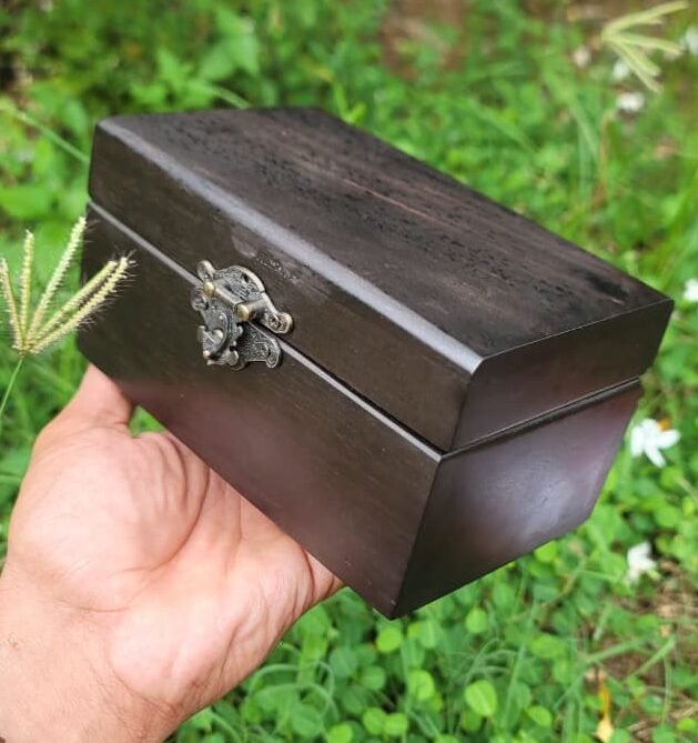 Karungali Storage Box 6×3.5 (new)