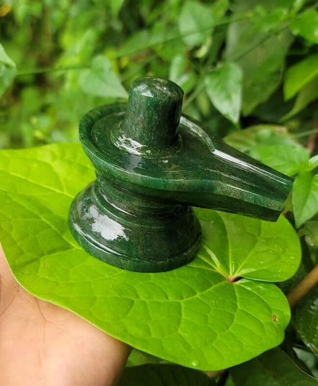 Green Stone (Emerald Shivalinga)-Type A
