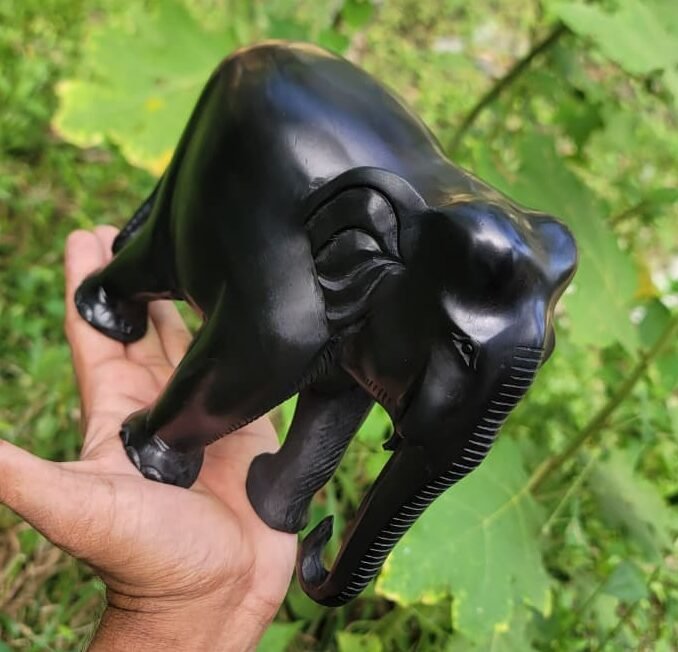 Karungali Elephant Statue 6inch(1kg)