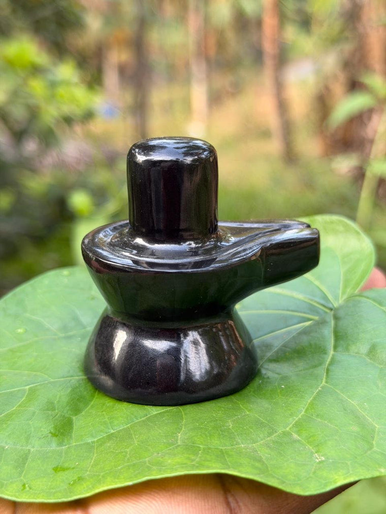 Black stone Shivalinga(150-170gram)