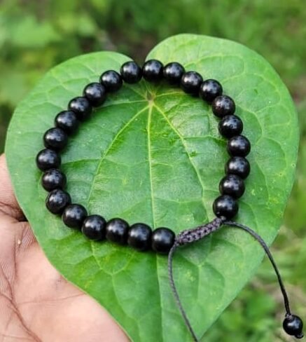 Karungali Bracelet-8mm (Adjustable)