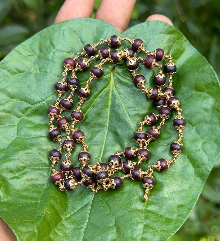 Red sandal Panchaloha(impon) Flower Cap Mala-6mm
