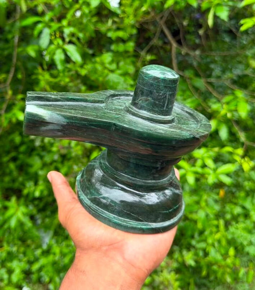 Green Stone (Emerald Shivalinga)1.2 kg