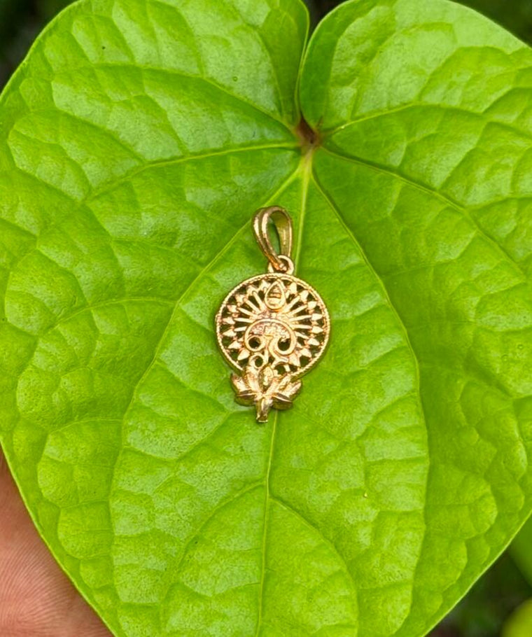 Flower Om Impon Dollar