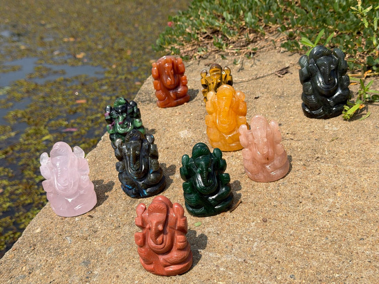 Ganesh gemstone statue (150gram)